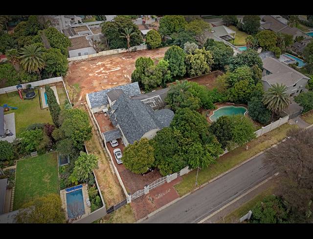 1,828M² VACANT LAND FOR SALE IN GLENHAZEL